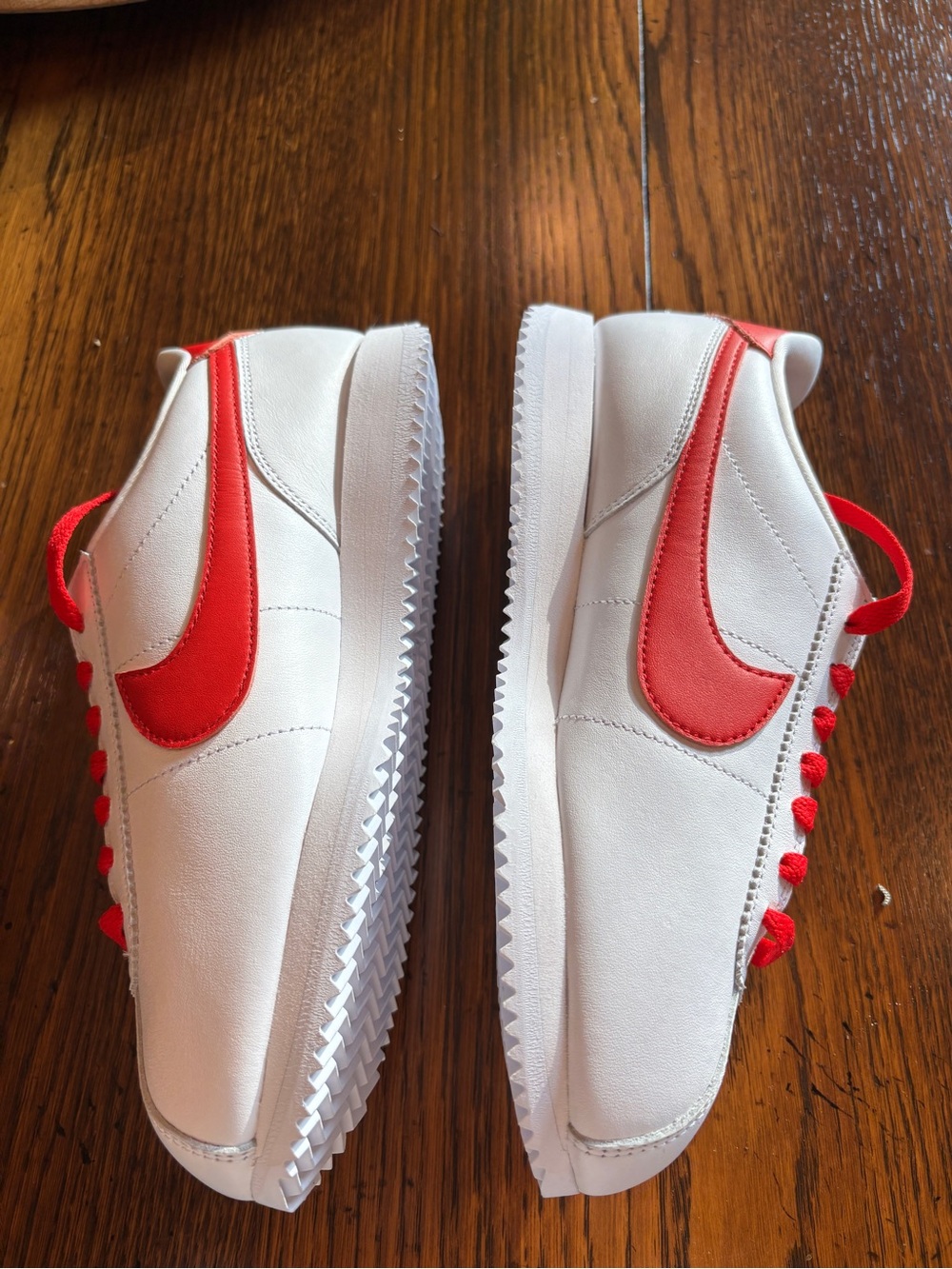 Nike White and Red Classic Cortez Sneakers-brand new, size 8 - Picture 3 of 5